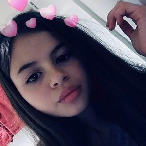 Meet your Posher, Esther